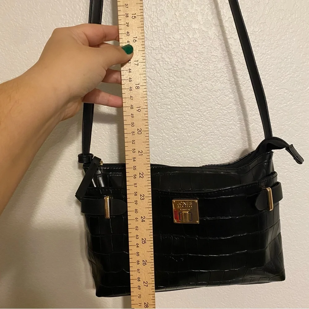 EUC Jones New York Vegan Leather Crocodile Embossing Crossbody Bag